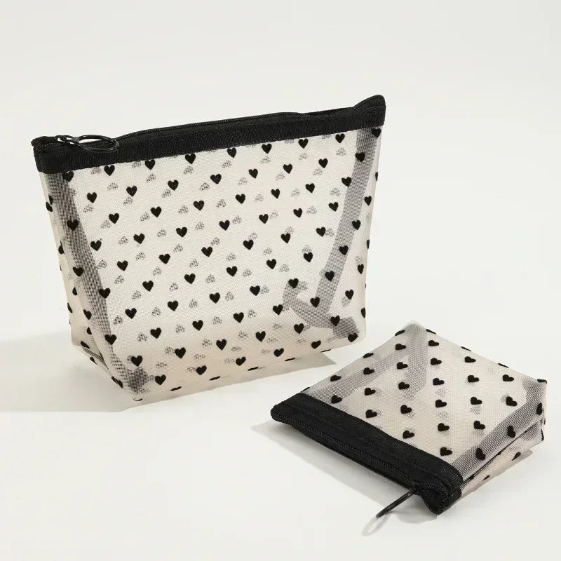 Heart-Shaped Nylon Mesh Cosmetic Bag with Zipper – Stylish Toiletry Organizer