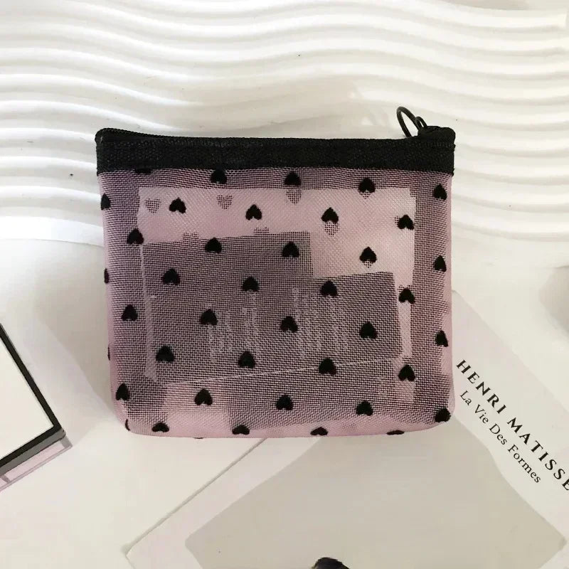 Heart-Shaped Nylon Mesh Cosmetic Bag with Zipper – Stylish Toiletry Organizer